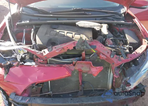 2017 Toyota Corolla Se из США, поврежденный, VIN 2T1BURHE9HC768353